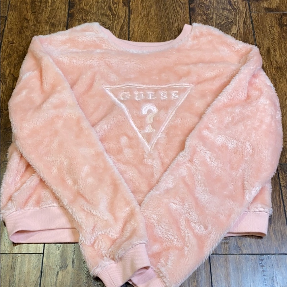 Guess crop top
